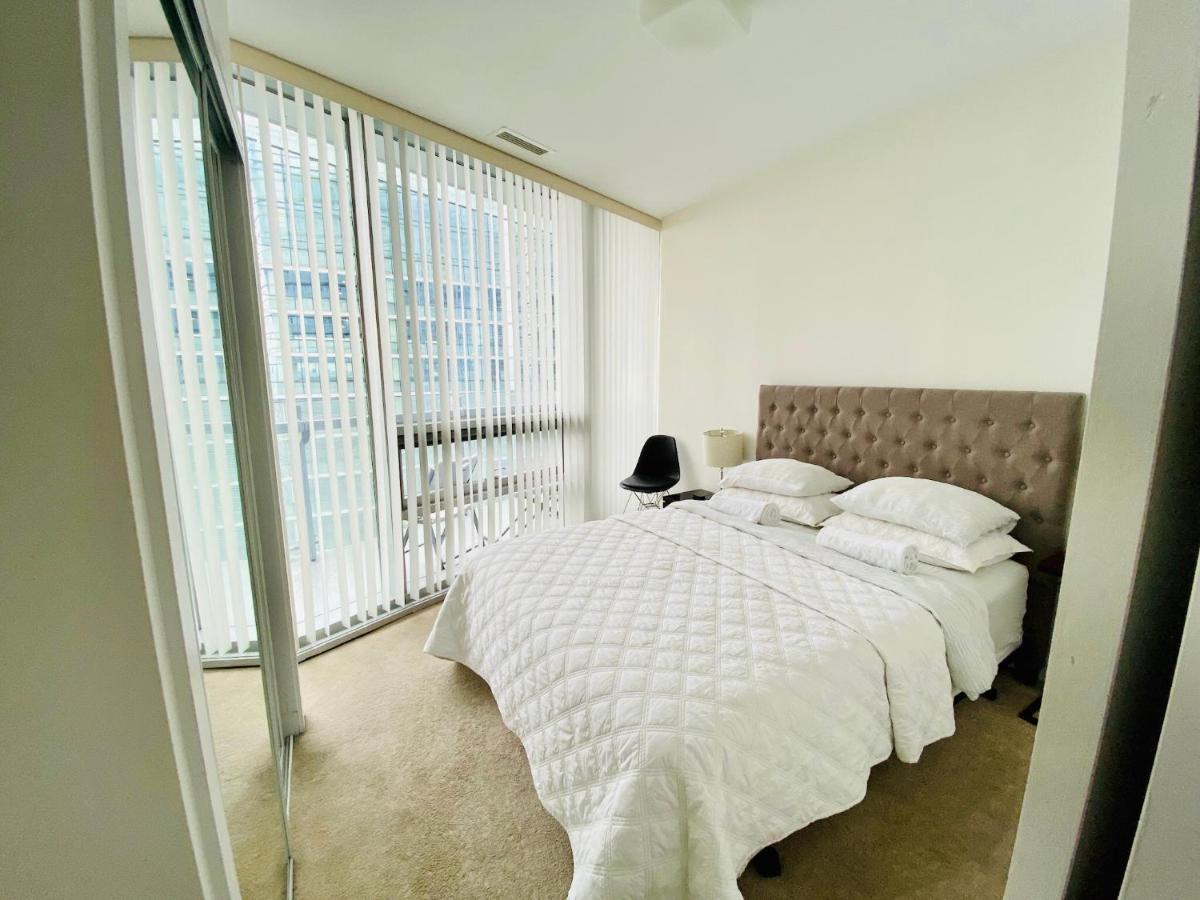 Corporate Suite Toronto Buitenkant foto