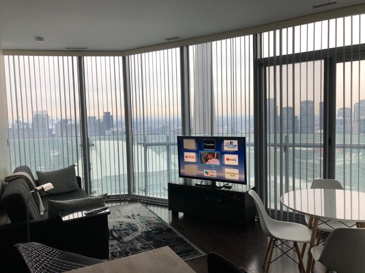 Corporate Suite Toronto Buitenkant foto
